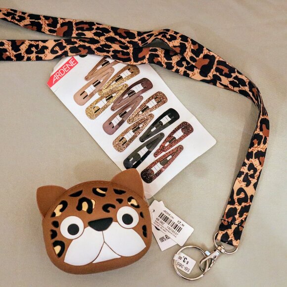🇨🇦 Women's/Girls Ardene Leopard Accessories Bundle - Picture 1 of 5